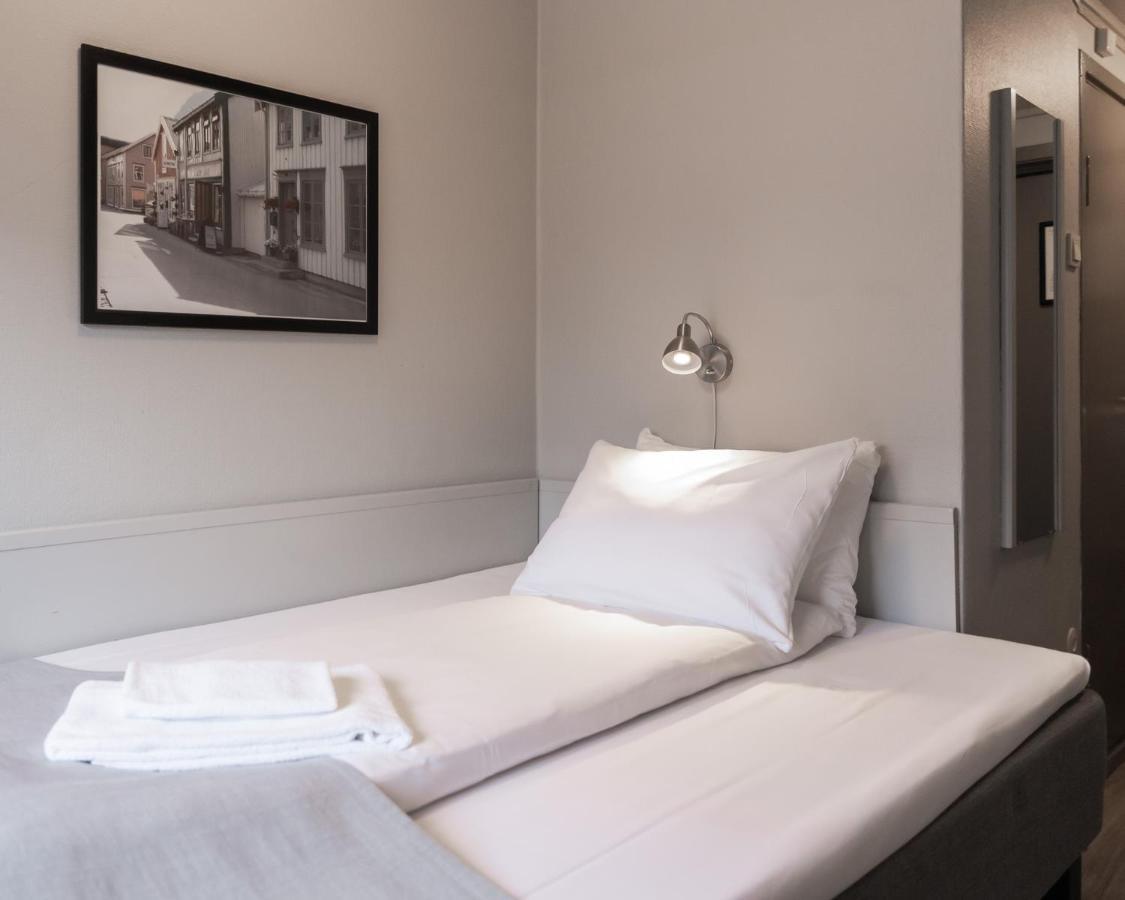 Froken Skjolds Hotel Lyngengarden มูโชว์น ภายนอก รูปภาพ